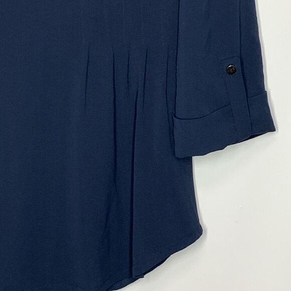 New Directions Women's Rolled Up Sleeve Split Neck Blouse Navy Blue Size Medium - Picture 3 of 6